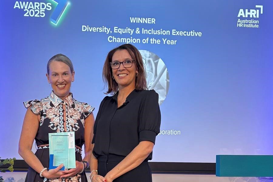 CEO Djuna Pollard receiving AHRI Award